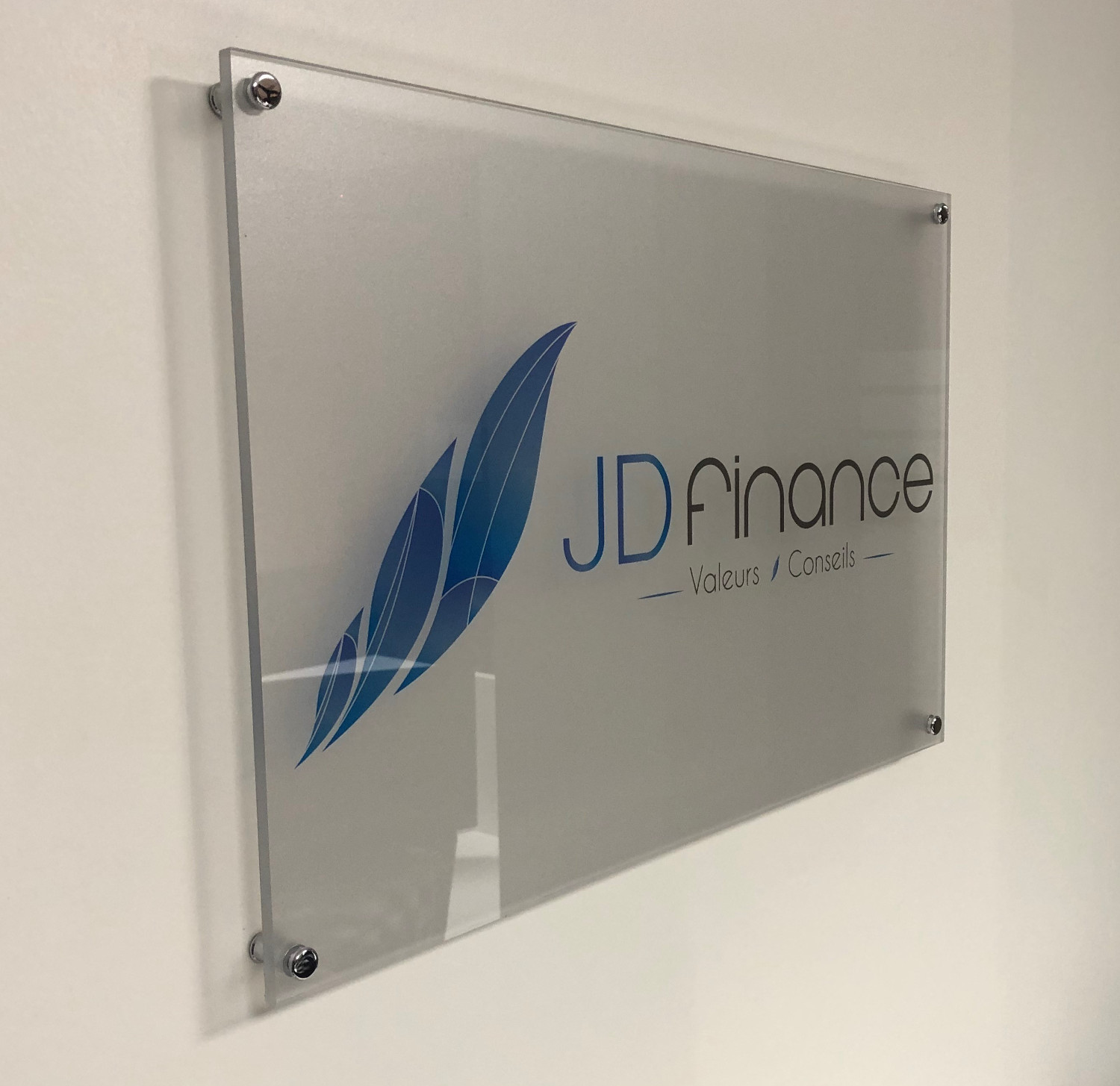 exemple de plaque professionnelle plexi